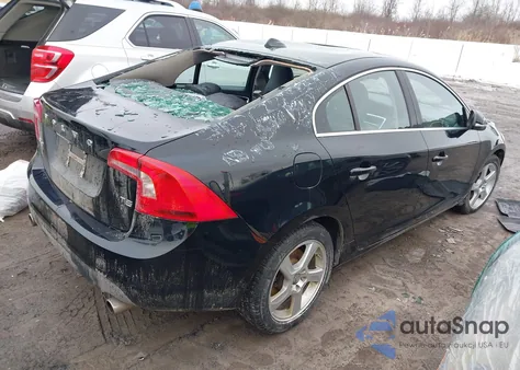 2013 Volvo S60 T5/T5 Platinum/T5 Premier/T5 Premier Plus из США, поврежденный, VIN YV1612FS2D1228877